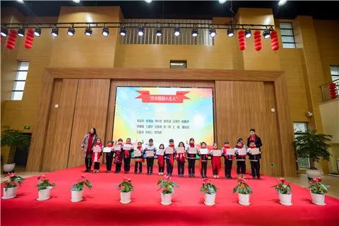 https://mmbiz.qpic.cn/mmbiz_jpg/Vic5ZjGev05ibRx5hmEzmhSkbUJXJbicaWO1icCcByQQ1WSZqial1Br6dBpe1WJSpjicbVoAsDnRaibcaCs24Zn2RzlpA/640?wx_fmt=jpeg