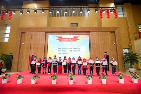 https://mmbiz.qpic.cn/mmbiz_jpg/Vic5ZjGev05ibRx5hmEzmhSkbUJXJbicaWOC2cug2PcoqGuKVdxgPq1P4JyAofxfXg4RYjVHH8aCQkAXeOSaicJvrQ/640?wx_fmt=jpeg